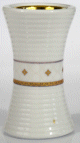 Bruleur d'encens : Joli encensoir en ceramique blanche avec motifs discrets