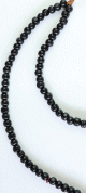 Chapelet (Misbaha) a 99 perles en bois traditionnel fait main peint en noir (35 cm)