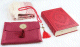 Ensemble cadeau musulman : Pochette contenant un Tapis de priere et une Sebha de luxe + Le Noble Coran bilingue (francais/arabe) - Couleur Rouge-Bordeaux